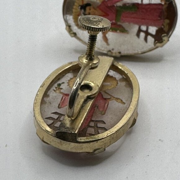 Vintage Geisha Earrings Clip On Twist On Hand Painted Gold Oval Earrings - Picture 6 of 9